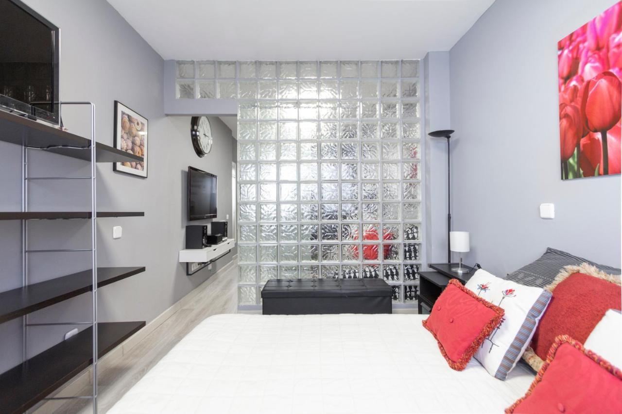 Chueca Apartment Madrid Bagian luar foto